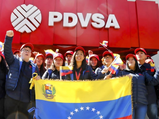 PDVSA despide delegación de jóvenes venezolanos que van a cursar estudios en La Universidad Estatal Rusa Gubkin