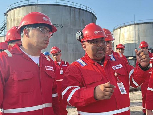 Ministro Tellechea realizó inspección a la Refinería Cardón del CRP
